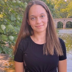 Meet your Posher, Amarah